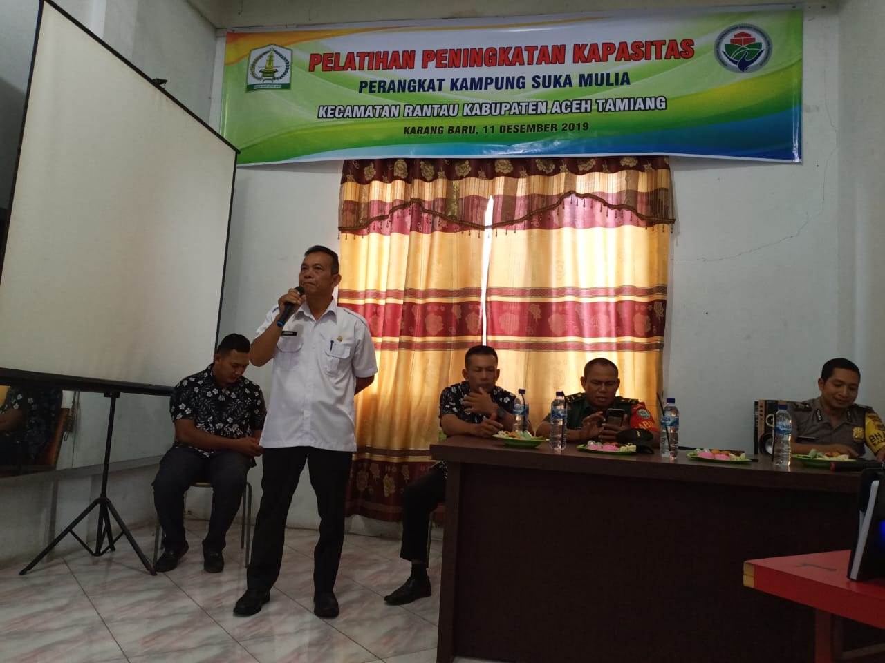 Pelatihan Peningkatan Kapasitas Perangkat Kampung Suka Mulia Kecamatan Rantau